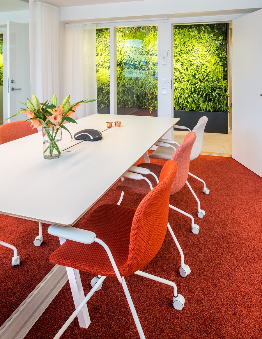 Matta Elara Exclusive 1066 på Trustlys kontor, projekt av före detta PS Arkitektur.