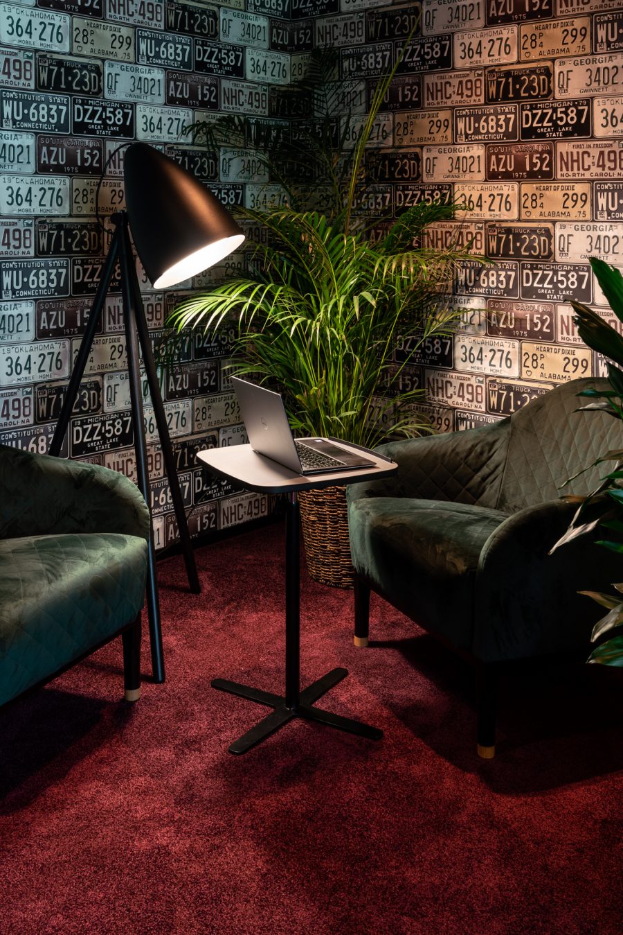 Matta Frame Superior 1064 på Meridiums kontor, projekt av Kajenn Design och Inredning.