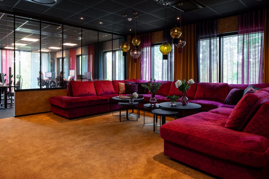 Matta Frame Superior 1064 på Meridiums kontor, projekt av Kajenn Design och Inredning.