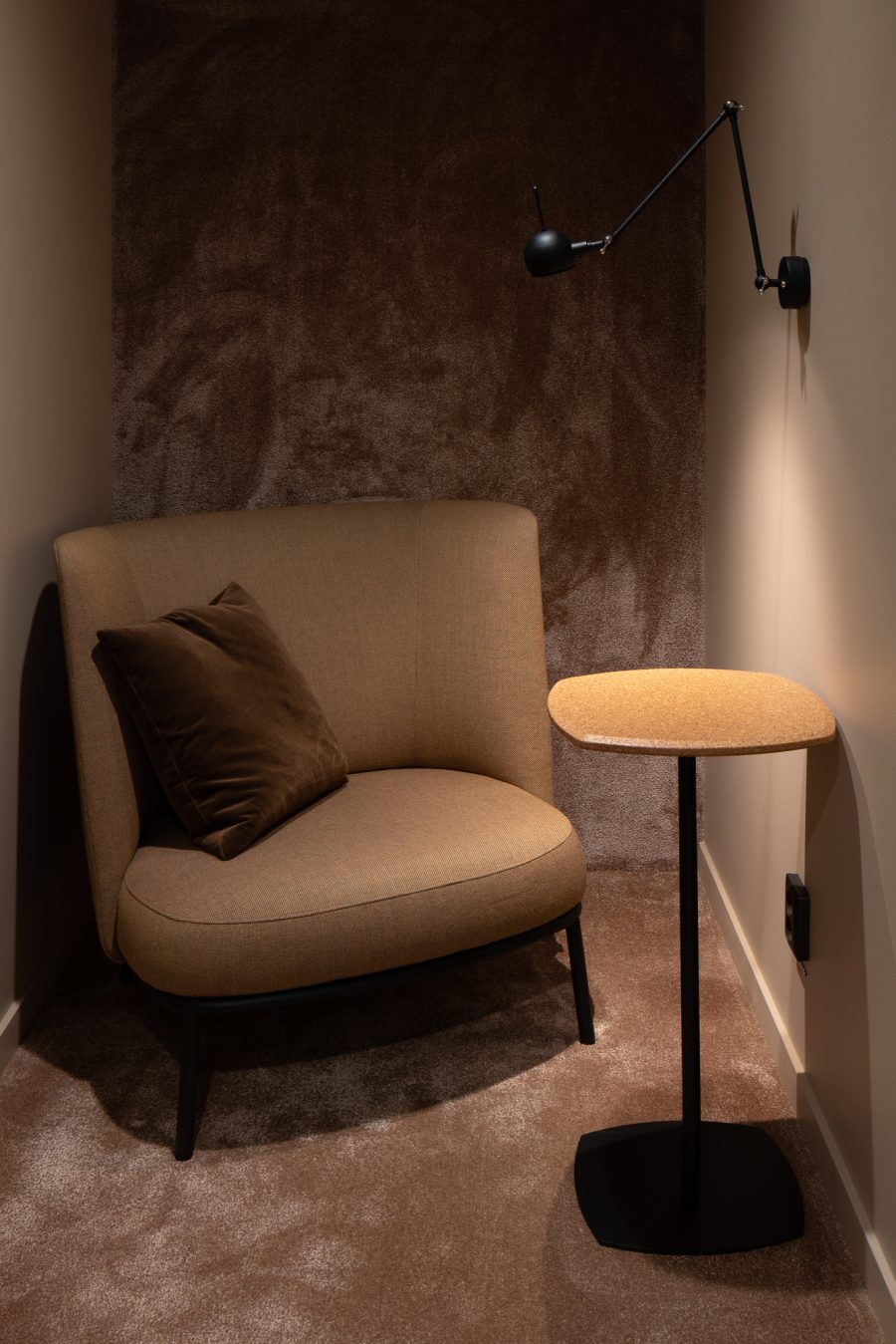 Matta Frame Superior 1064 i mötesrum på Hemfosas kontor, Link Arkitektur.