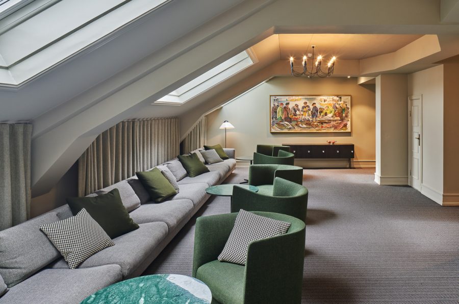 Printad matta i hotellrum på Grand Hotel Terminus i Bergen. Claesson Koivisto Rune Architects.